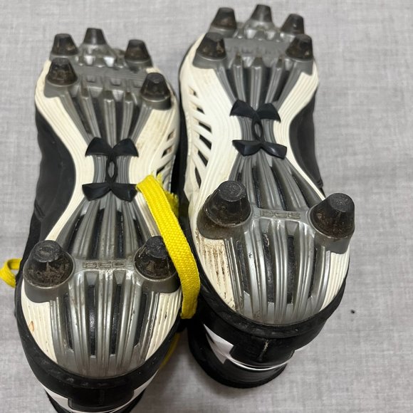 Under Armour High Top Soccer Cleats Size 9 - Picture 7 of 7